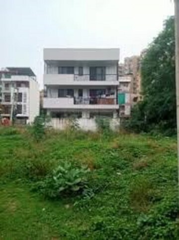  Plot – Exterior View View at Sector 40 - for Sale