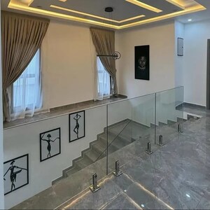 Staircase in 3.5 BHK Builder Floor at Sector 33 – for Sale