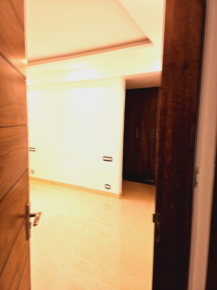 Room, panchkula urban estate 3 Bedroom 1590 Sq.Ft. Apartment In Panchkula Urban Estate Panchkula 8818491