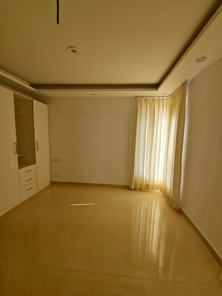 Room, panchkula urban estate 3 Bedroom 1590 Sq.Ft. Apartment In Panchkula Urban Estate Panchkula 8818491