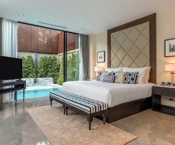Bedroom in 6+ BHK Villa at Anand Niketan – for Rent