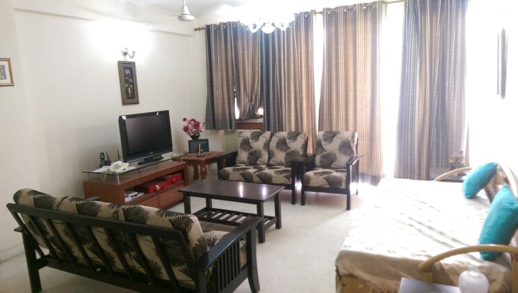 Living Room, dlf-trinity-towers 4 Bedroom 2558 Sq.Ft. Apartment In Dlf Phase V Gurgaon 8818484