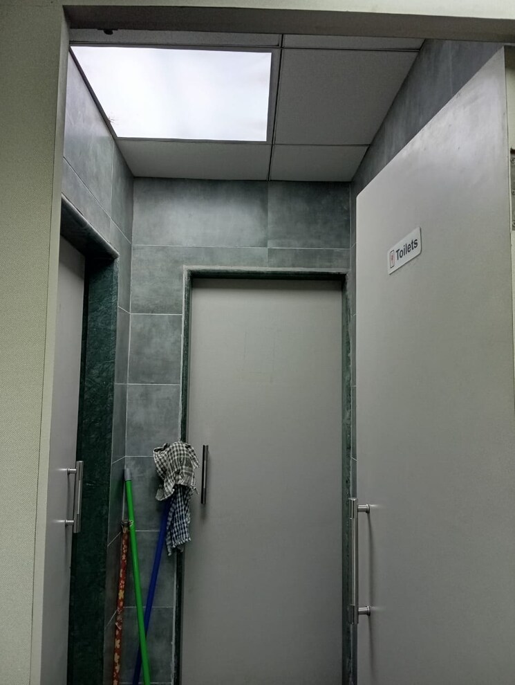 undefined, akshar-business-park Commercial Office Space 2600 Sq.Ft. In Vashi Sector 19f Navi Mumbai 8818508