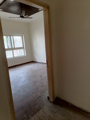 Room in 3 BHK Apartment at KLJ Greens, Sector 77 – for Sale