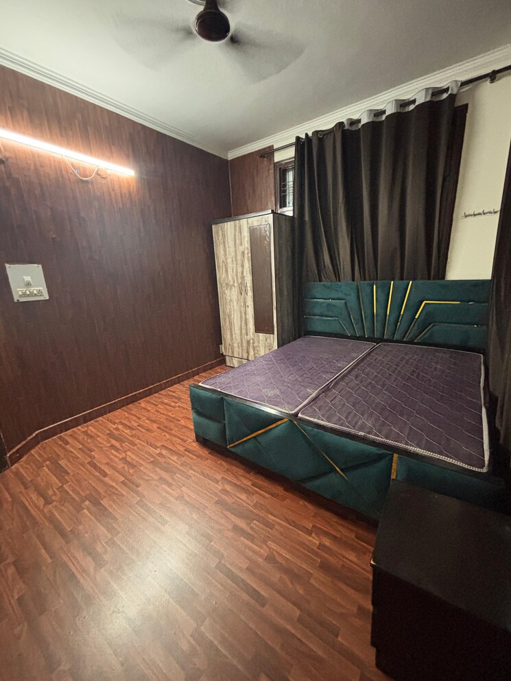 Living Room, sector 28 3 Bedroom 200 Sq.Yd. Builder Floor In Sector 28 Gurgaon 8818565