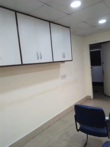 Room in  Office Space in IT/SEZ at Rohini Sector 8 – for Rent