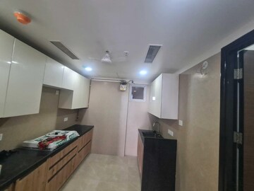 Kitchen in 4 BHK Apartment at Kohinoor Square Altissimo, Dadar West – for Rent