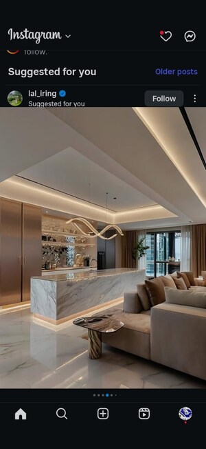 Living Room in 2.5 BHK Builder Floor at Sector 30 – for Sale