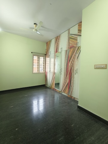 Room in 2 BHK Builder Floor at Iti Layout – for Rent