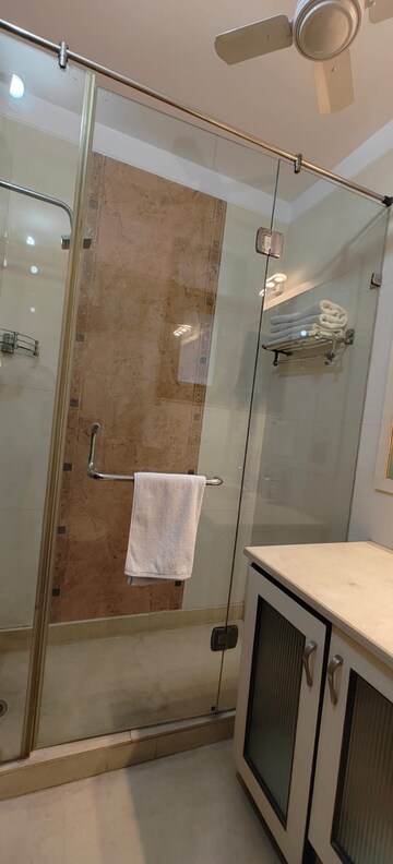 Bathroom in 3 BHK Builder Floor at Defence Colony – for Rent