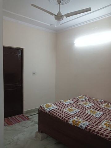 Bedroom in 2 BHK Builder Floor at Govindpuri – for Rent