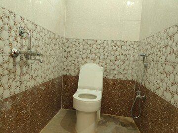 Bathroom in 1 BHK Apartment at Kondapur – for Rent