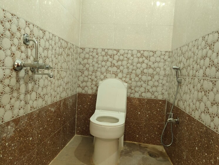 Bathroom, kondapur 1 Bedroom 600 Sq.Ft. Apartment In Kondapur Hyderabad 8818624