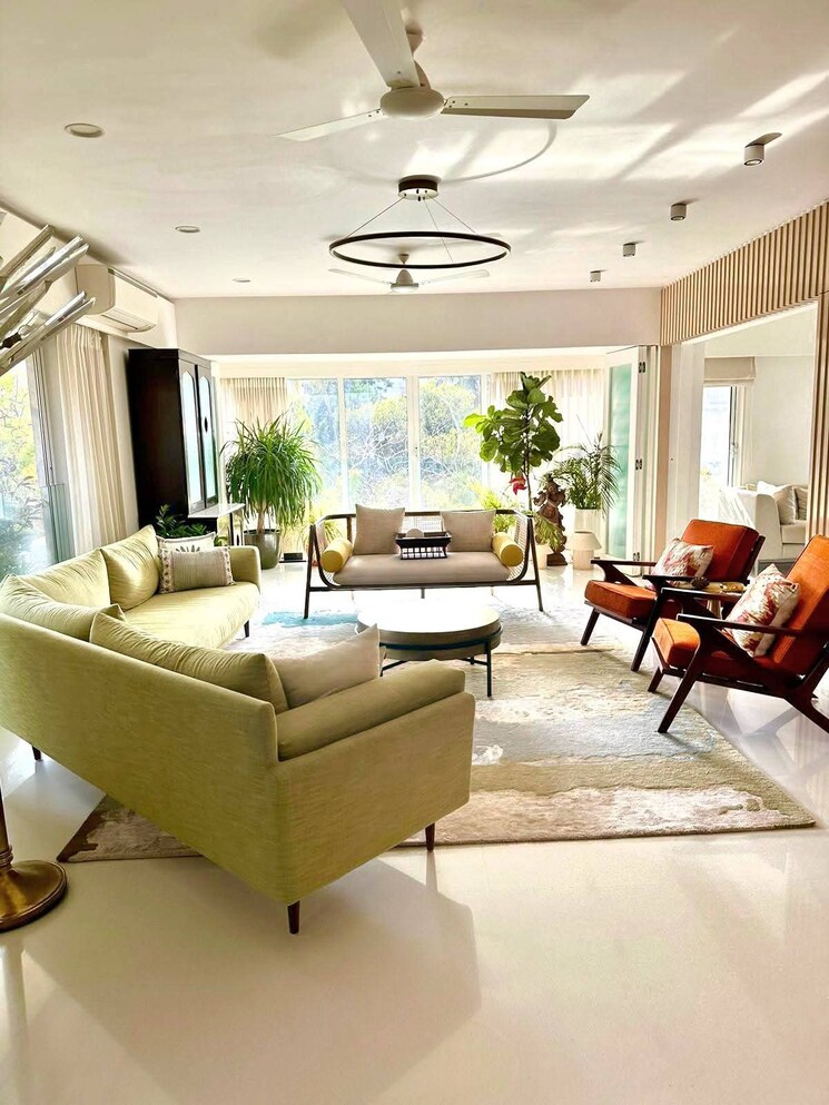 Living Room, khar west 5 Bedroom 3500 Sq.Ft. Apartment In Khar West Mumbai 8818631