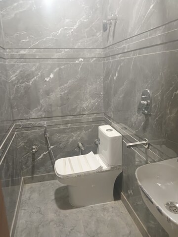 Bathroom in 2 BHK Builder Floor at Govindpuri – for Rent