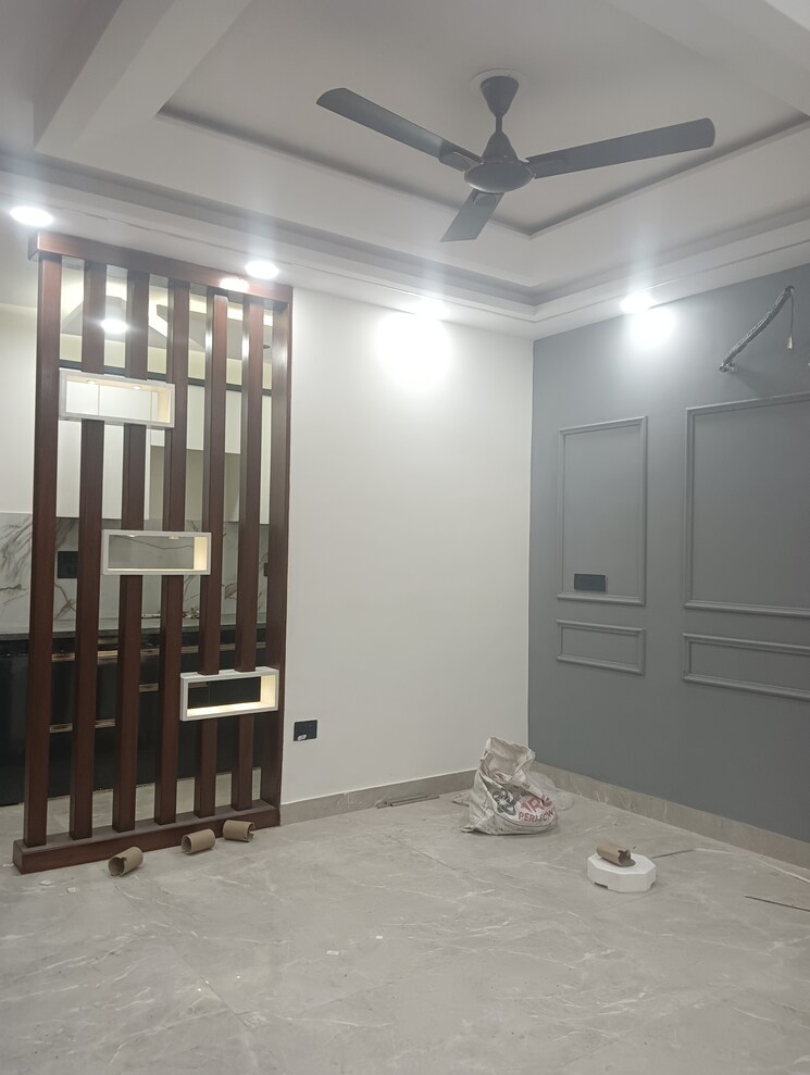 Room, govindpuri 2 Bedroom 950 Sq.Ft. Builder Floor In Govindpuri Delhi 8818635