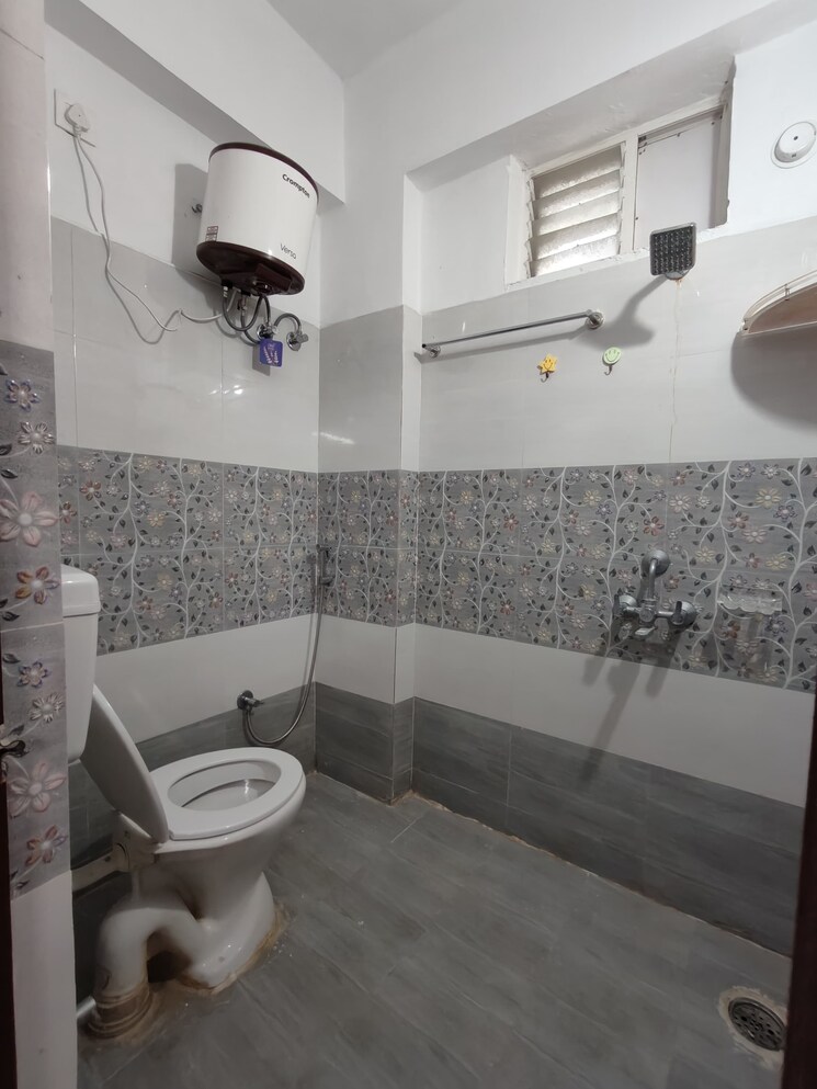 Bathroom, kondapur 1 Bedroom 700 Sq.Ft. Apartment In Kondapur Hyderabad 8818641