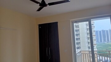Furnished Amenities in 3 BHK Apartment at Ansal Estella, Sector 103 – for Rent