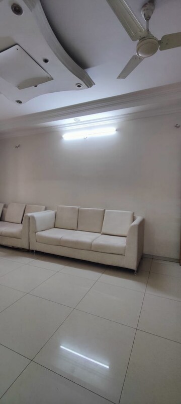 Bedroom in 2 BHK Apartment at Baner – for Rent