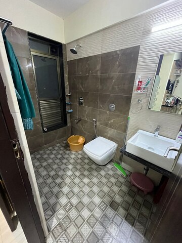 Master Bedroom in 2.5 BHK Apartment at Dombivli East – for Rent