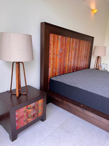 Bedroom in 3 BHK Builder Floor at Defence Colony – for Rent