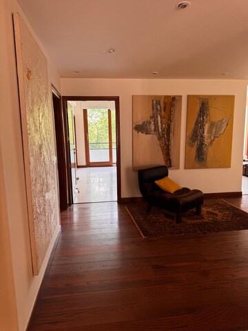 Living Room in 3 BHK Builder Floor at Defence Colony – for Rent