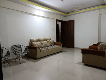 Living Room in 2 BHK Apartment at Kumar Parisar, Kothrud – for Sale