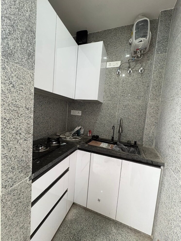 Kitchen, meet-apartments 2 Bedroom 450 Sq.Ft. Builder Floor In Burari Delhi 8818764