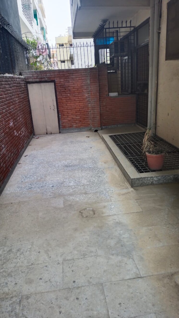 Bedroom, sector 28 2 Bedroom 200 Sq.Ft. Builder Floor In Sector 28 Gurgaon 8818766