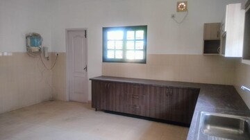 Room in 5 BHK Villa at Sriperumbudur – for Sale