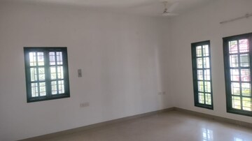 Room in 5 BHK Villa at Sriperumbudur – for Sale