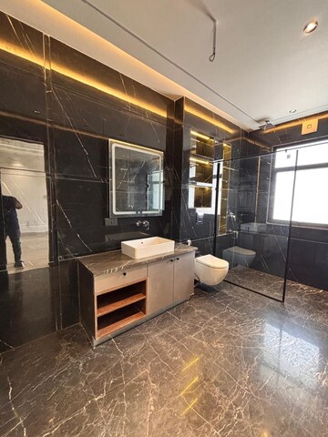 Bathroom in 4 BHK Builder Floor at DLF Atria, Dlf Phase ii – for Rent
