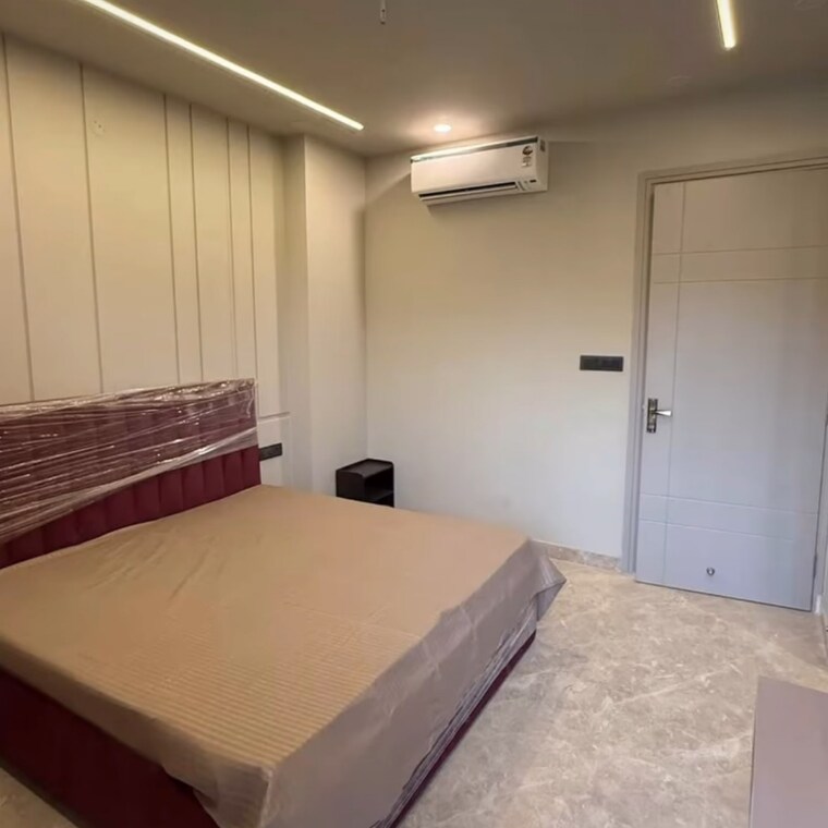 Bedroom, juhu 6 Bedroom 3200 Sq.Ft. Apartment In Juhu Mumbai 8818826