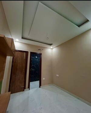 Bedroom in 3 BHK Builder Floor at Sector 35 – for Sale