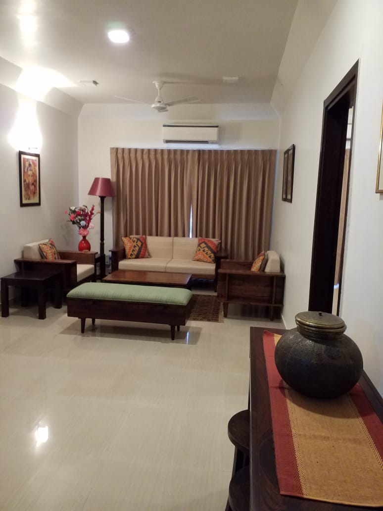 3 BHK + Servant Room Apartment For Rent in Paramount Floraville