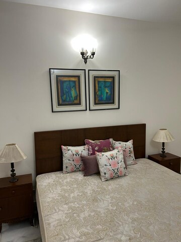 Living Room in 3 BHK Builder Floor at Defence Colony – for Rent