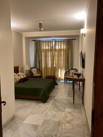 Living Room in 3 BHK Builder Floor at Defence Colony – for Rent