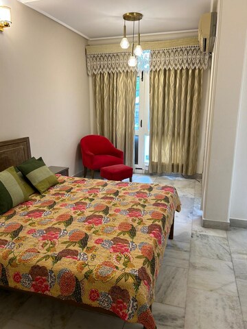 Bedroom in 3 BHK Builder Floor at Defence Colony – for Rent