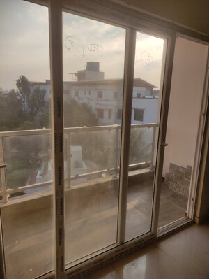 Furnished Amenities in 3 BHK Apartment at Vivek Nagar – for Sale