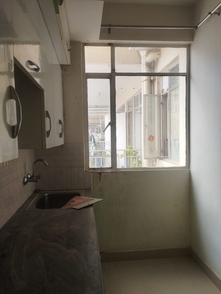 Kitchen, suncity-avenue-102 2 Bedroom 632 Sq.Ft. Apartment In Sector 102 Gurgaon 8818905