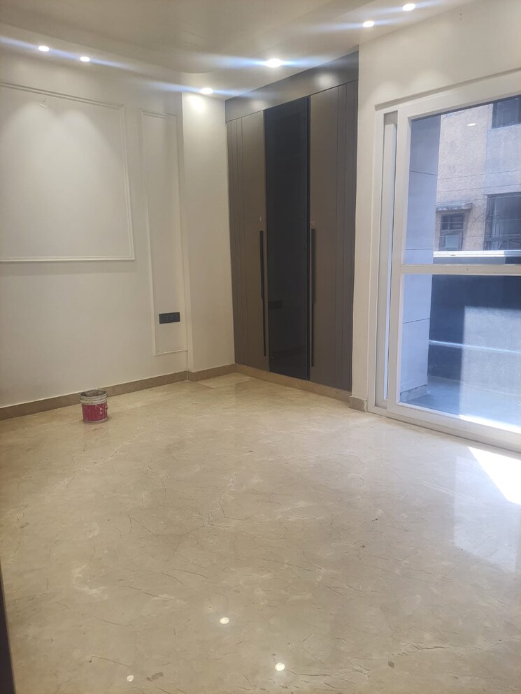 Room, prashant vihar 3 Bedroom 1400 Sq.Ft. Builder Floor In Prashant Vihar Delhi 8818903