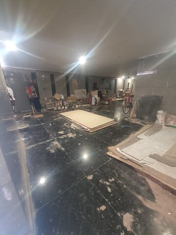 Parking in 3 BHK Builder Floor at Prashant Vihar – for Sale