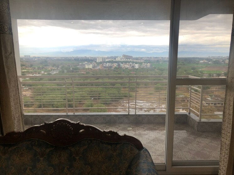  Parking, greater mohali 5 Bedroom 2500 Sq.Ft. Apartment In Greater Mohali Mohali 8818949