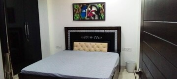 Bedroom in 3 BHK Builder Floor at Defence Colony – for Rent