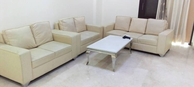 Bedroom, defence colony 3 Bedroom 226 Sq.Yd. Builder Floor In Defence Colony Delhi 8818930