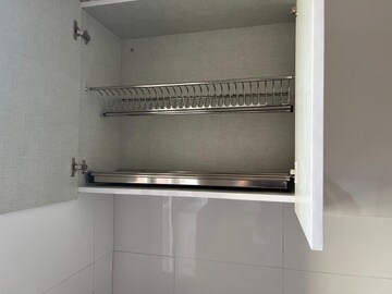 Furnished Amenities in 2.5 BHK Apartment at Smart World Gems, Sector 89 – for Rent