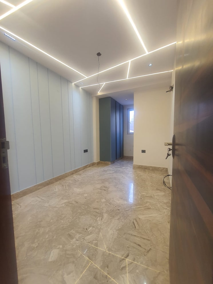 Room, prashant vihar 3 Bedroom 1000 Sq.Ft. Builder Floor In Prashant Vihar Delhi 8818959