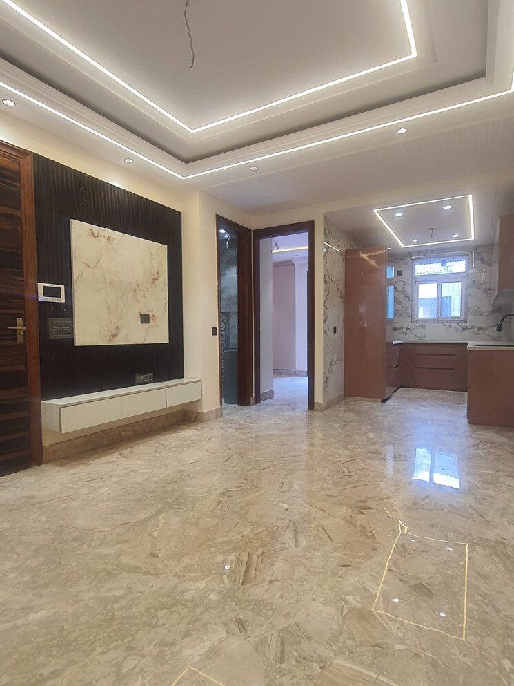 Living Room, prashant vihar 3 Bedroom 1000 Sq.Ft. Builder Floor In Prashant Vihar Delhi 8818959