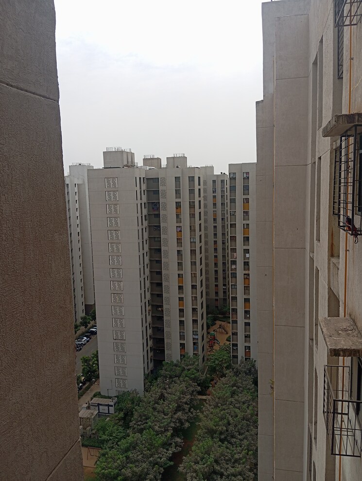 Exterior View, lodha-palava-downtown 2 Bedroom 585 Sq.Ft. Apartment In Dombivli East Thane 8819008