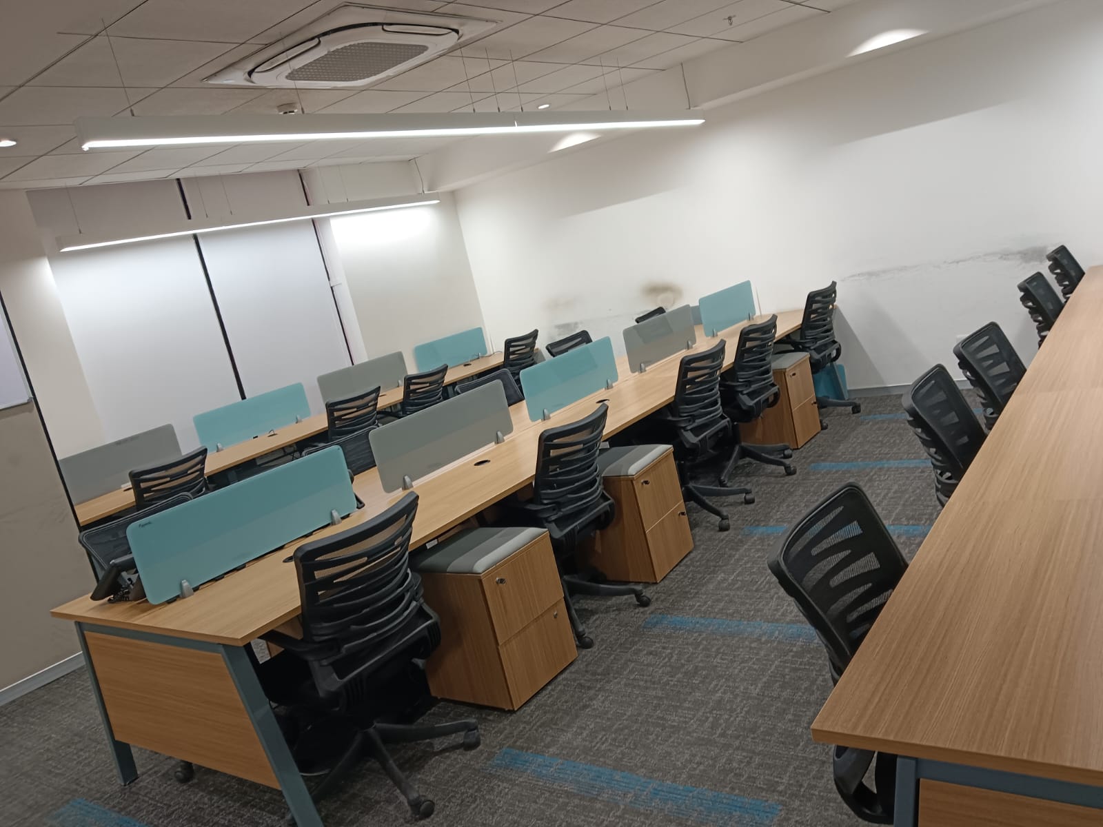 Office Space For Rent in Wave One